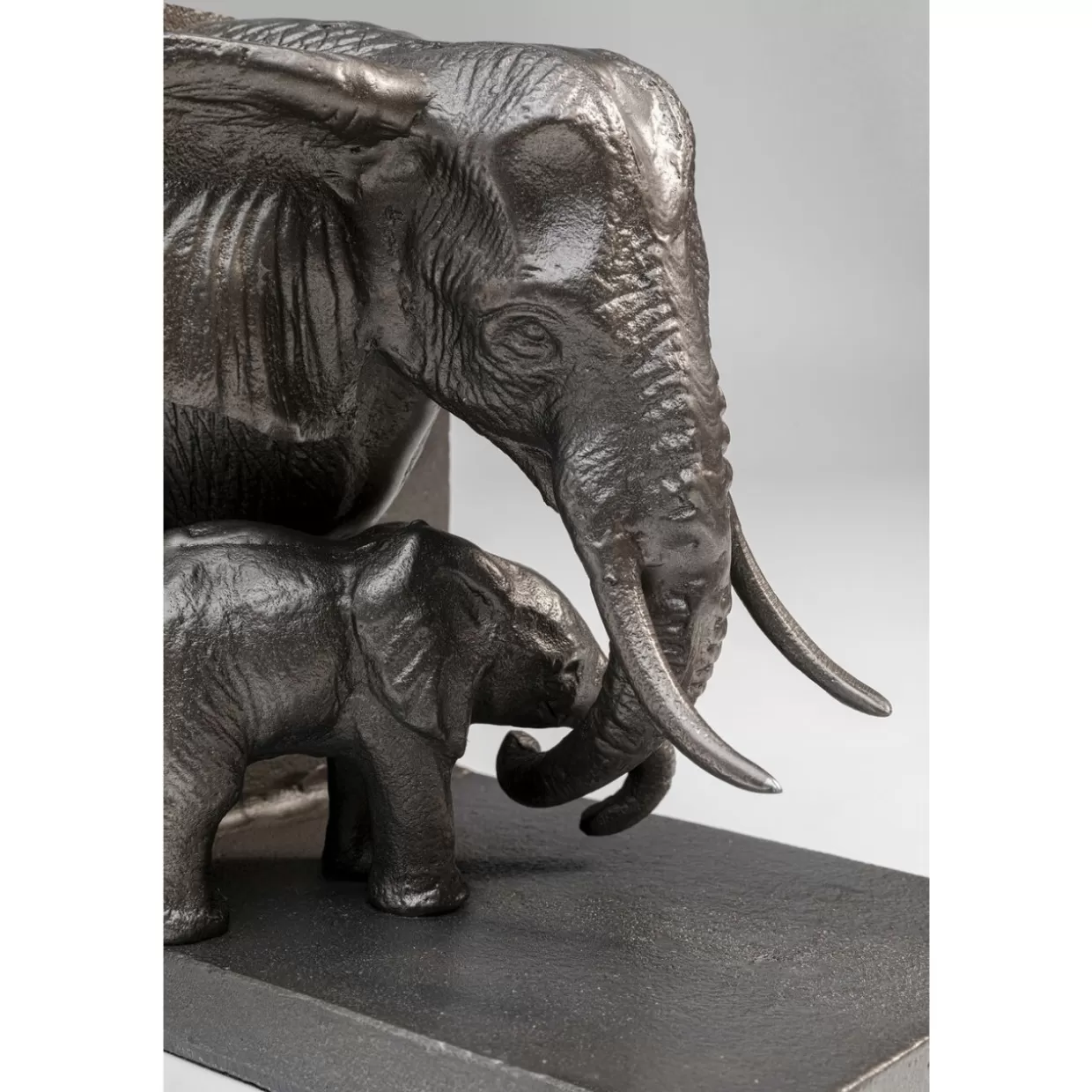 KARE Design Deko & Geschenkartikel | Buchstutze Elephant Family (2/Set)