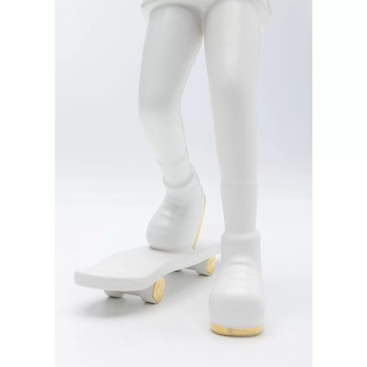 KARE Design Deko & Geschenkartikel | Deko Figur Skating Astronaut Weis 33Cm